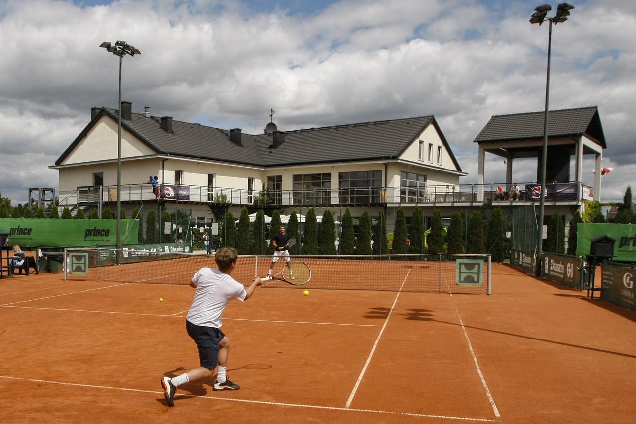 Hotel Restauracja Tenis Kortowo Πόζναν Εξωτερικό φωτογραφία