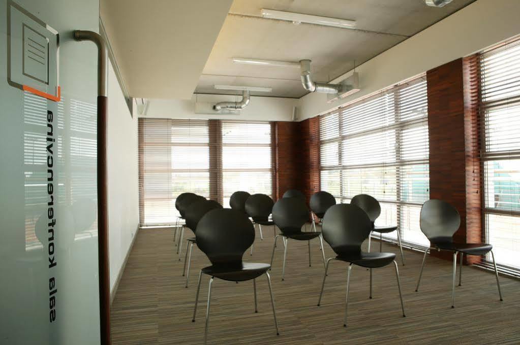Hotel Restauracja Tenis Kortowo Πόζναν Εξωτερικό φωτογραφία