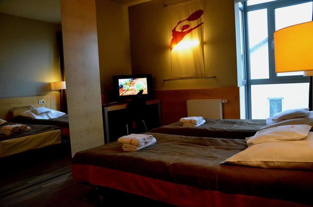 Hotel Restauracja Tenis Kortowo Πόζναν Εξωτερικό φωτογραφία