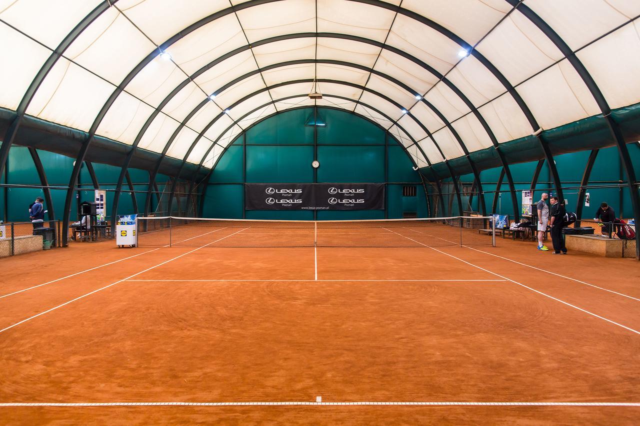 Hotel Restauracja Tenis Kortowo Πόζναν Εξωτερικό φωτογραφία